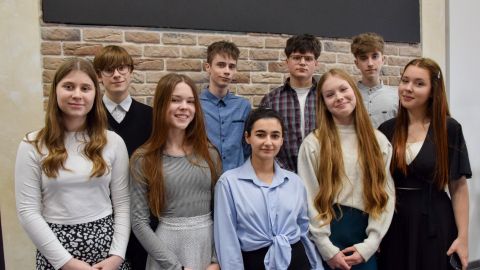 Музыкальная группа "Дзякуючы Iсусу"